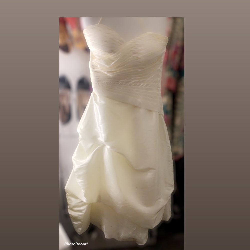 Bill Levkoff  Off white bridesmaid dress size 16